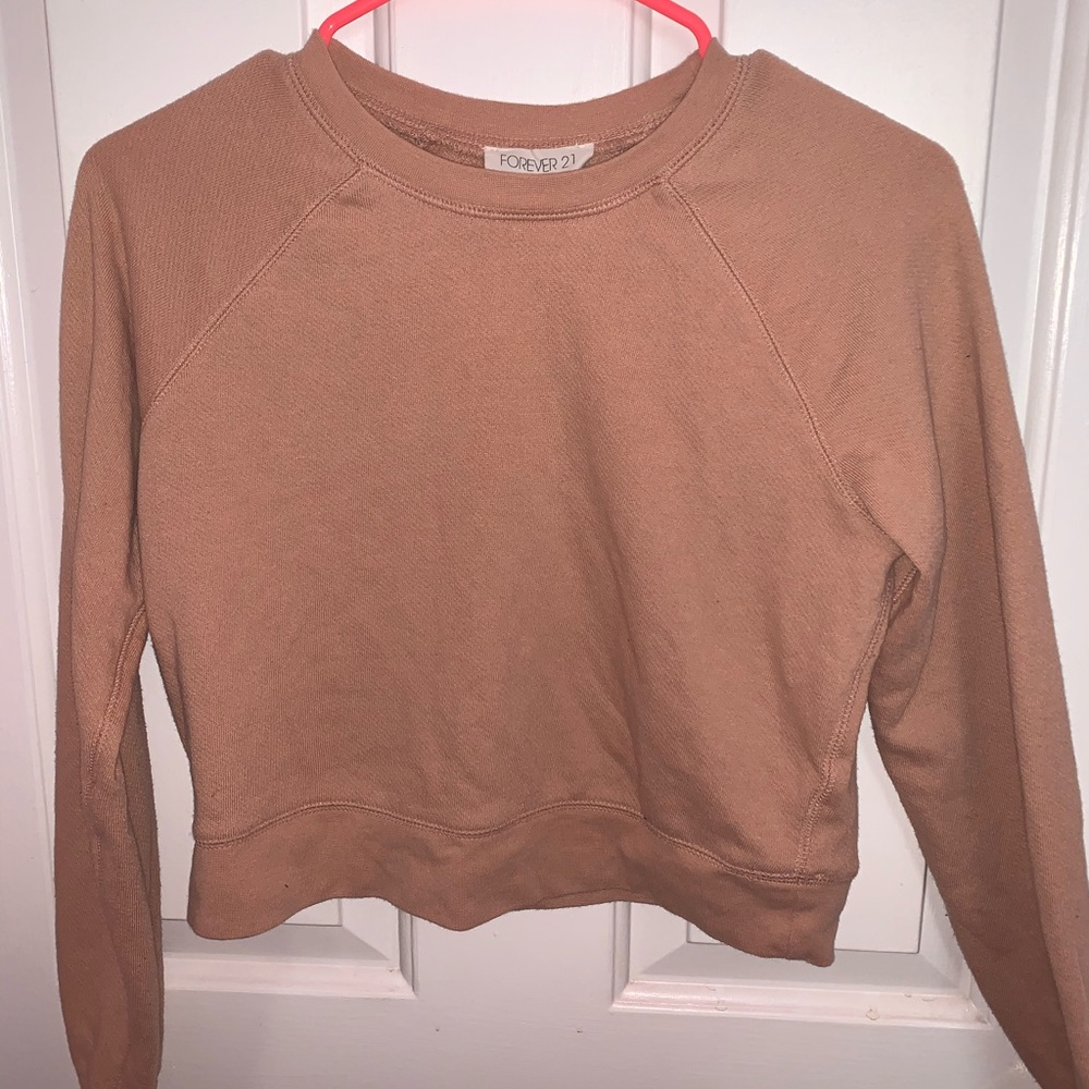 Long sleeve crop top